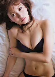 จากดาวค้างฟ้าในฝันสู่ตำนานร่วมสมัย เสน่ห์ไม่รู้จบของ Rika Mariya นักแสดงที่ดูเมื่อไรก็ไม่เคยเบื่อ